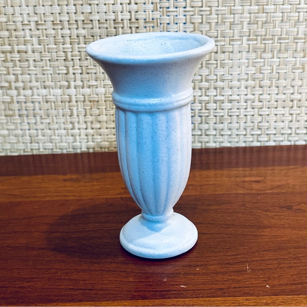🌟HP🌟VTG 2000 Royal Haeger Soft Blue Matte Speckled Pottery Neoclassical Vase